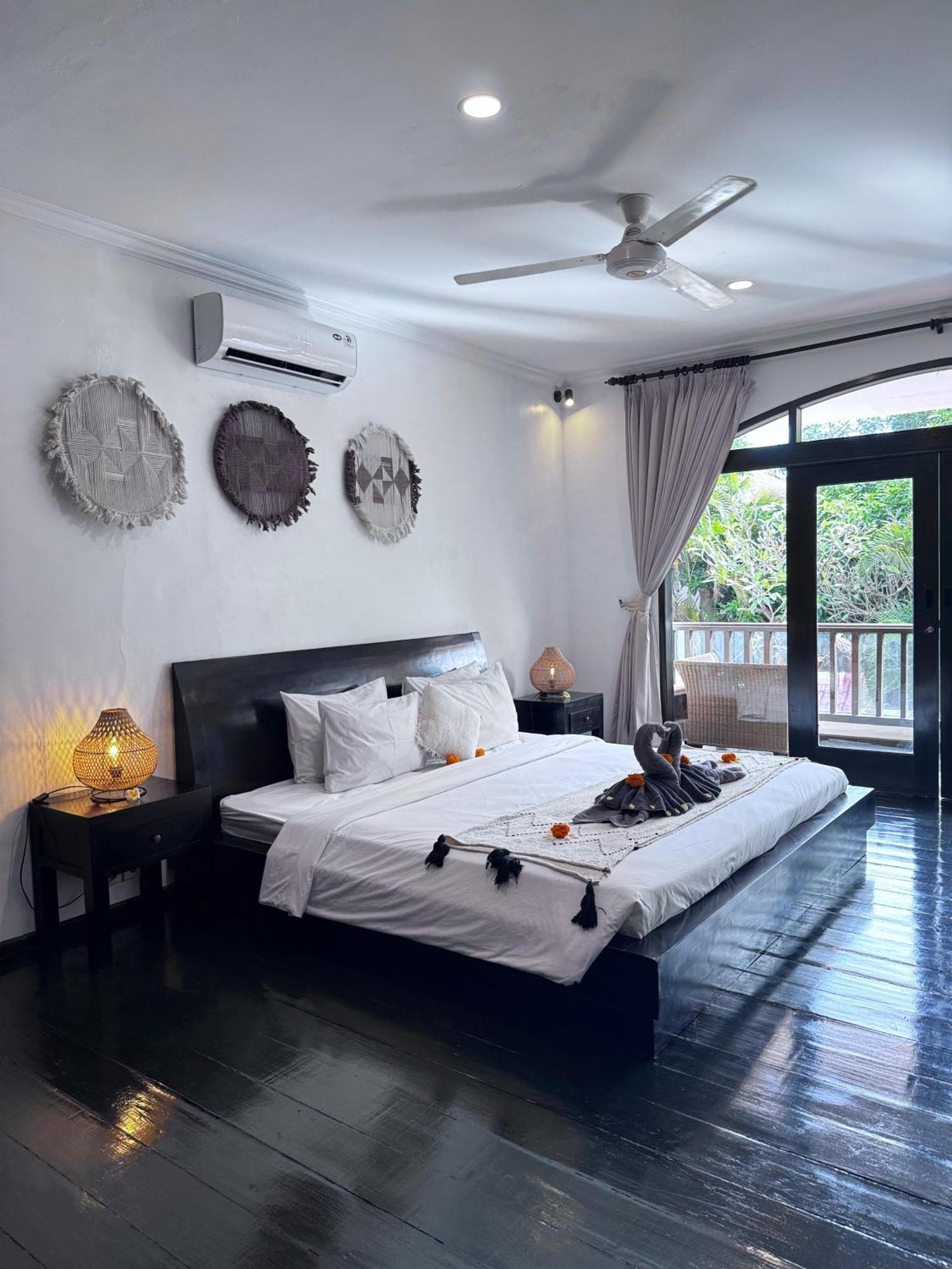 Lalita Villas Seminyak Exterior foto